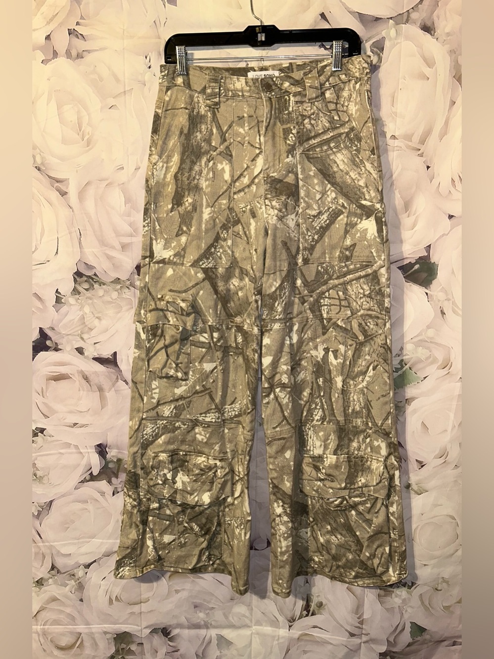 Fashion Nova Camo Wide Leg Cargo Pants Stretch Skater Womens Size 7 Medium Tan - Picture 3 of 9